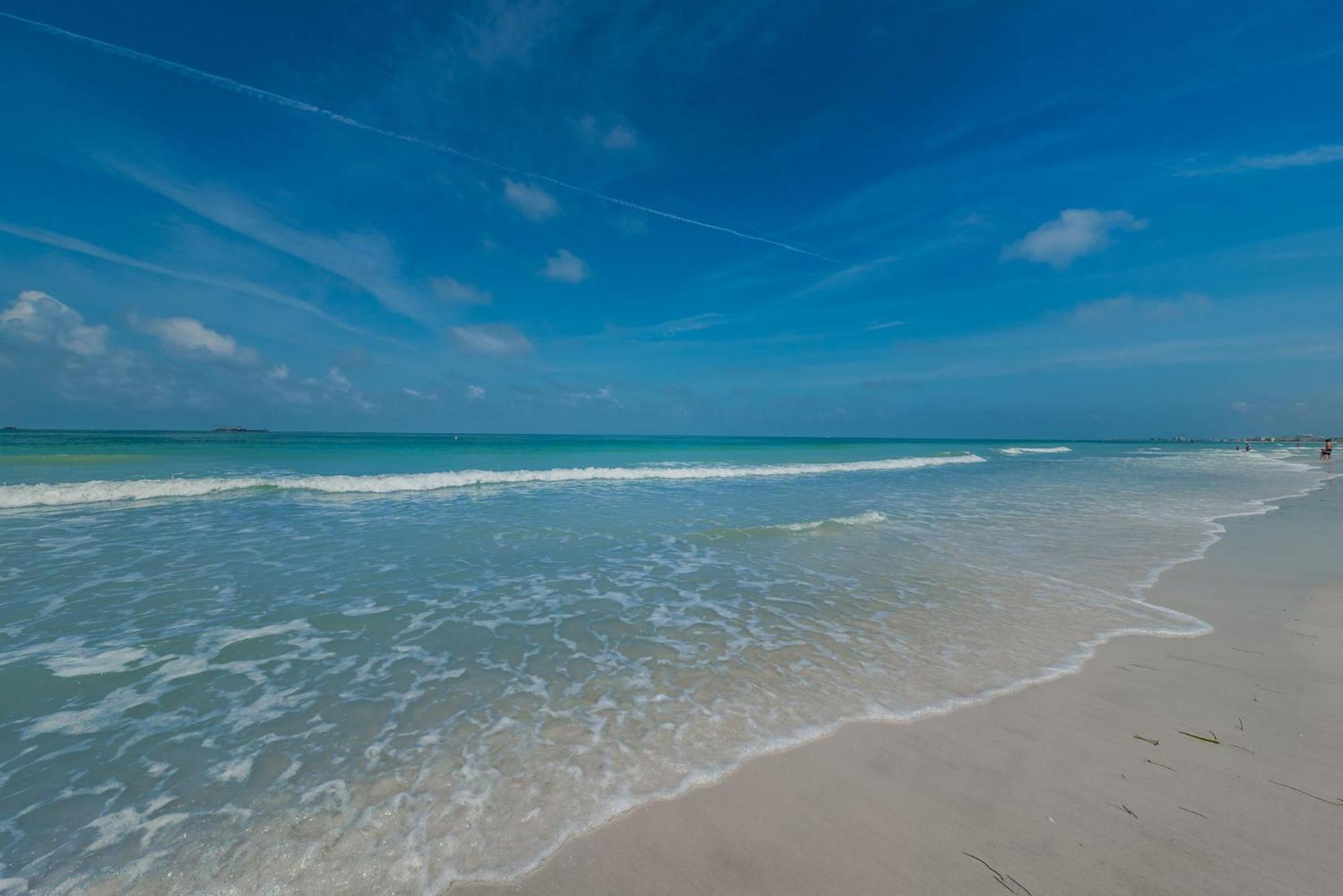 Intercoastal Beach Suite Clearwater Eksteriør bilde